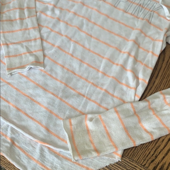 PINK by Victoria’s Secret lightweight hoodie - Picture 3 of 5